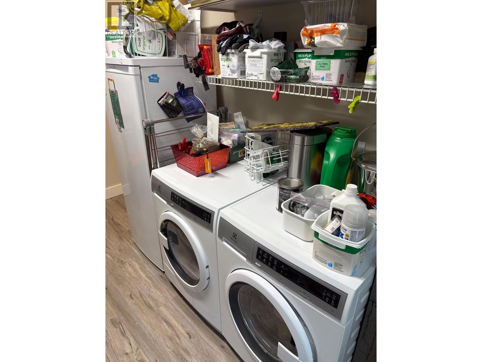 5702 Medusa Street, Sechelt, British Columbia  V0N 3A0 - Photo 19 - R3099668