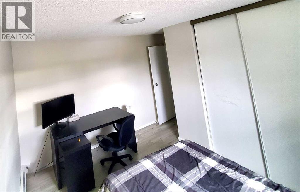 202, 405 Columbia Boulevard W, Lethbridge, Alberta  T1K 4R6 - Photo 5 - A2293662