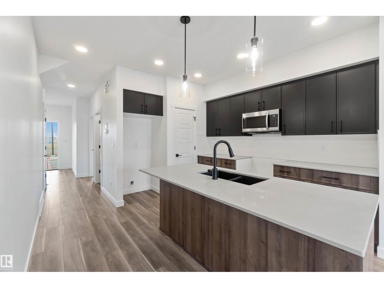 1015 Aster Bv Nw, Edmonton, Alberta  T6T 2W8 - Photo 12 - E4469490