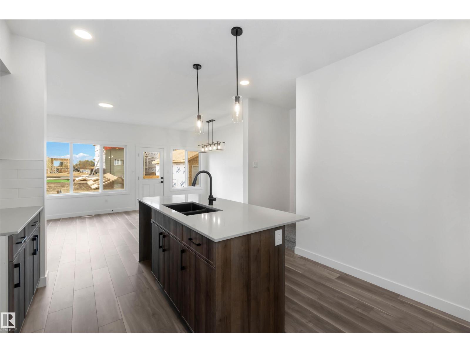 1015 Aster Bv Nw, Edmonton, Alberta  T6T 2W8 - Photo 8 - E4469490