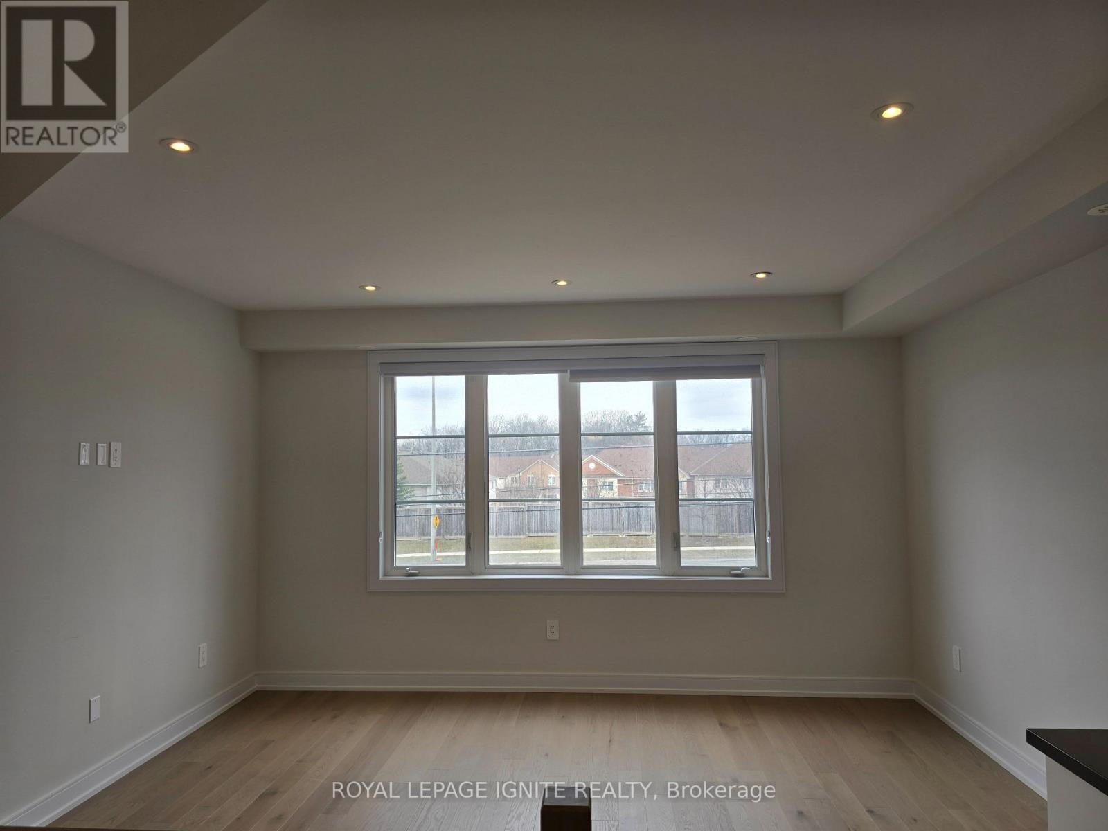 5939 Saigon Street, Mississauga, Ontario  L5V 0E9 - Photo 16 - W12882532