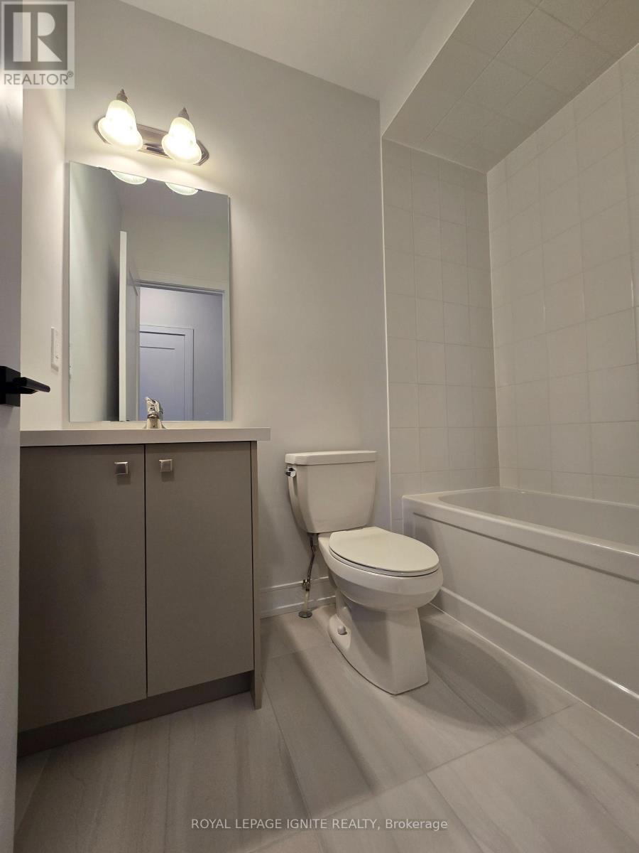 5939 Saigon Street, Mississauga, Ontario  L5V 0E9 - Photo 33 - W12882532