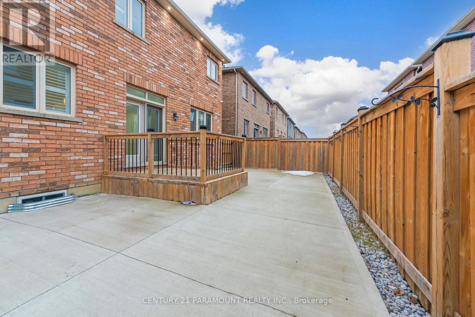 28 Clockwork Drive, Brampton, Ontario  L7A 4R8 - Photo 42 - W12890880