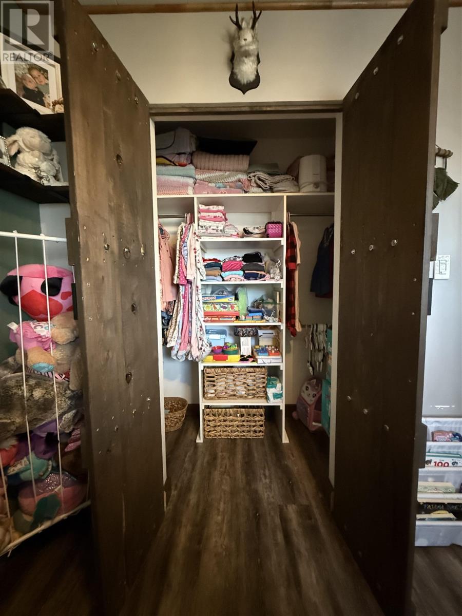 215 Des Sapins, Dubreuilville, Ontario  P0S 1B0 - Photo 21 - SM253086