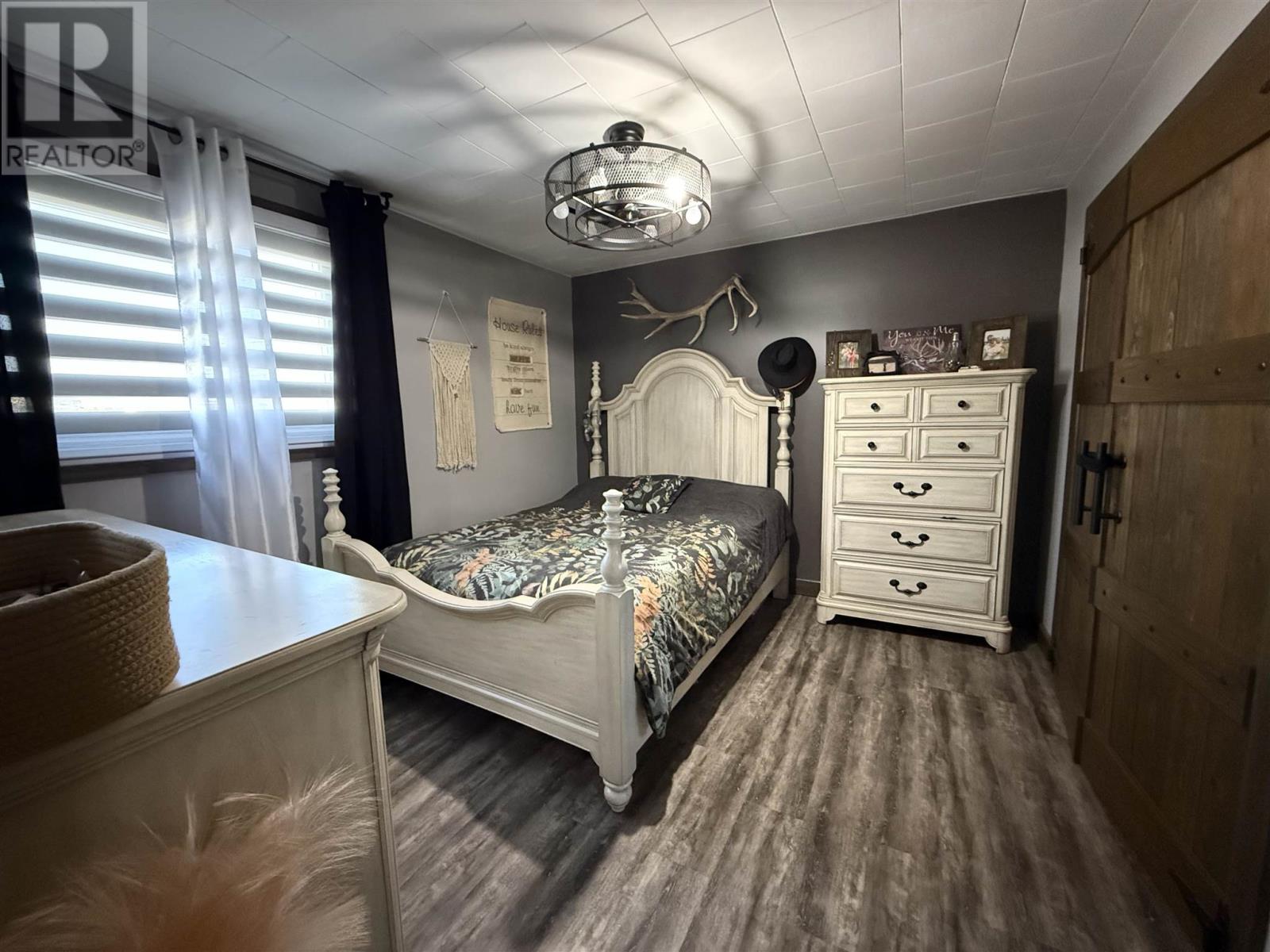 215 Des Sapins, Dubreuilville, Ontario  P0S 1B0 - Photo 17 - SM253086