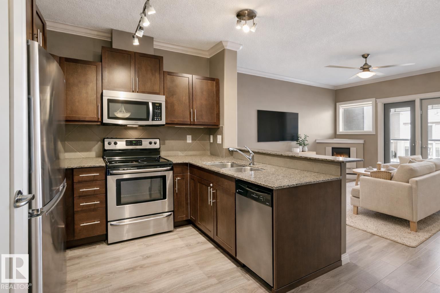 #334 10121 80 Av Nw, Edmonton, Alberta  T6E 0B9 - Photo 4 - E4454339