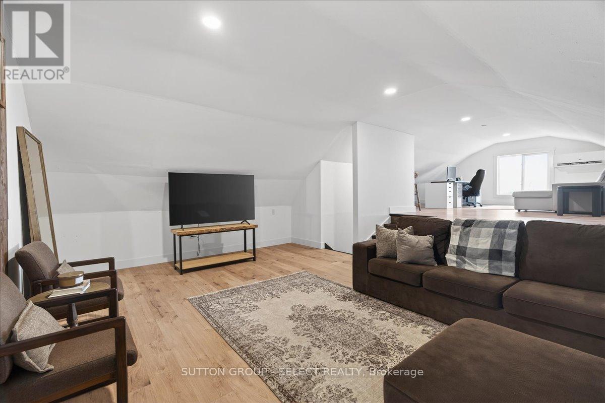 451 Colonel Talbot Road, Norfolk, Ontario  N4G 4G9 - Photo 11 - X12892406