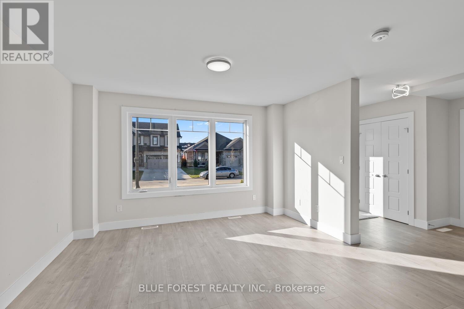 85 Acorn Trail, St. Thomas, Ontario  N5R 0L8 - Photo 8 - X12892436