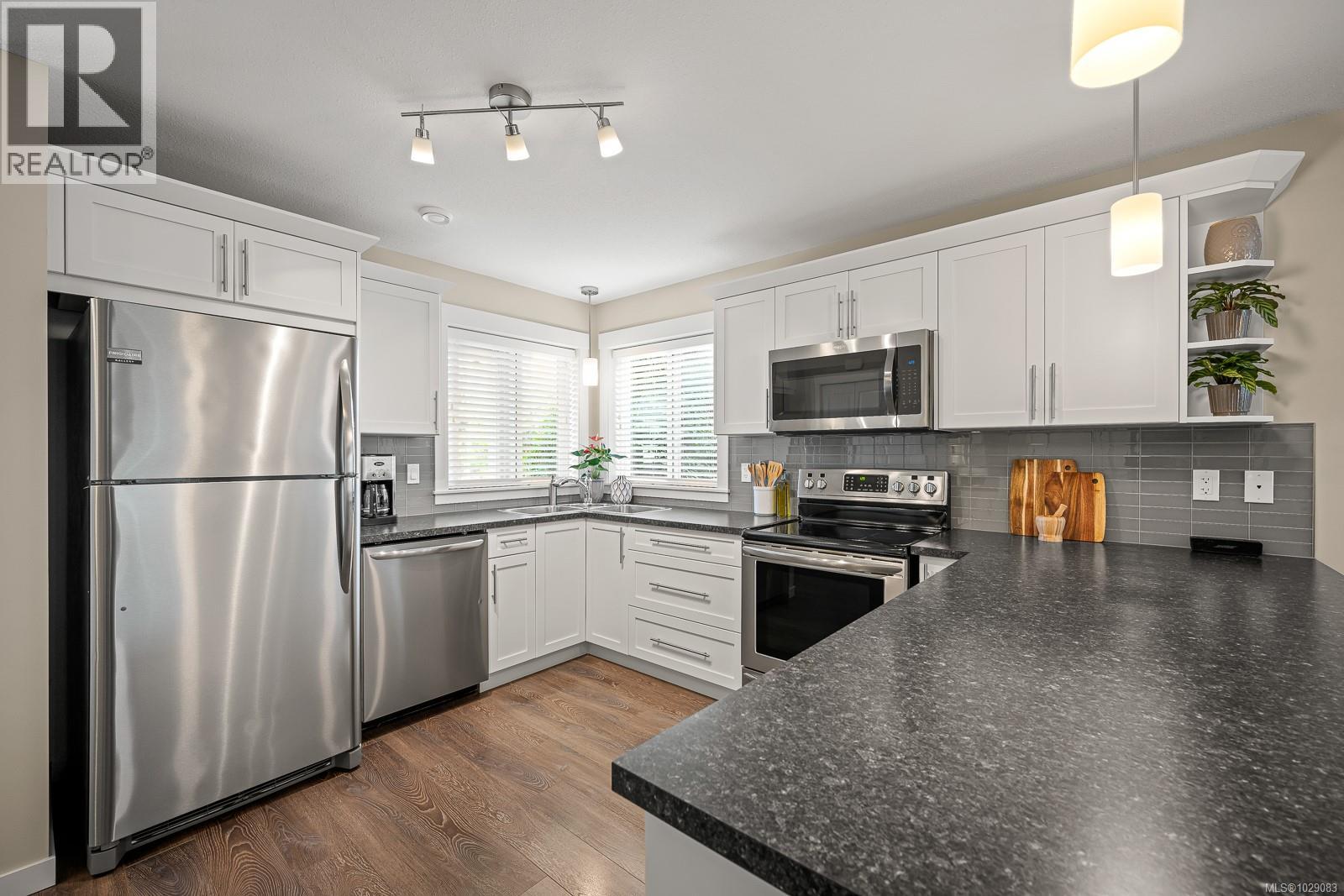 817 Tracker Pl, Comox, British Columbia  V9M 4E8 - Photo 27 - 1029083