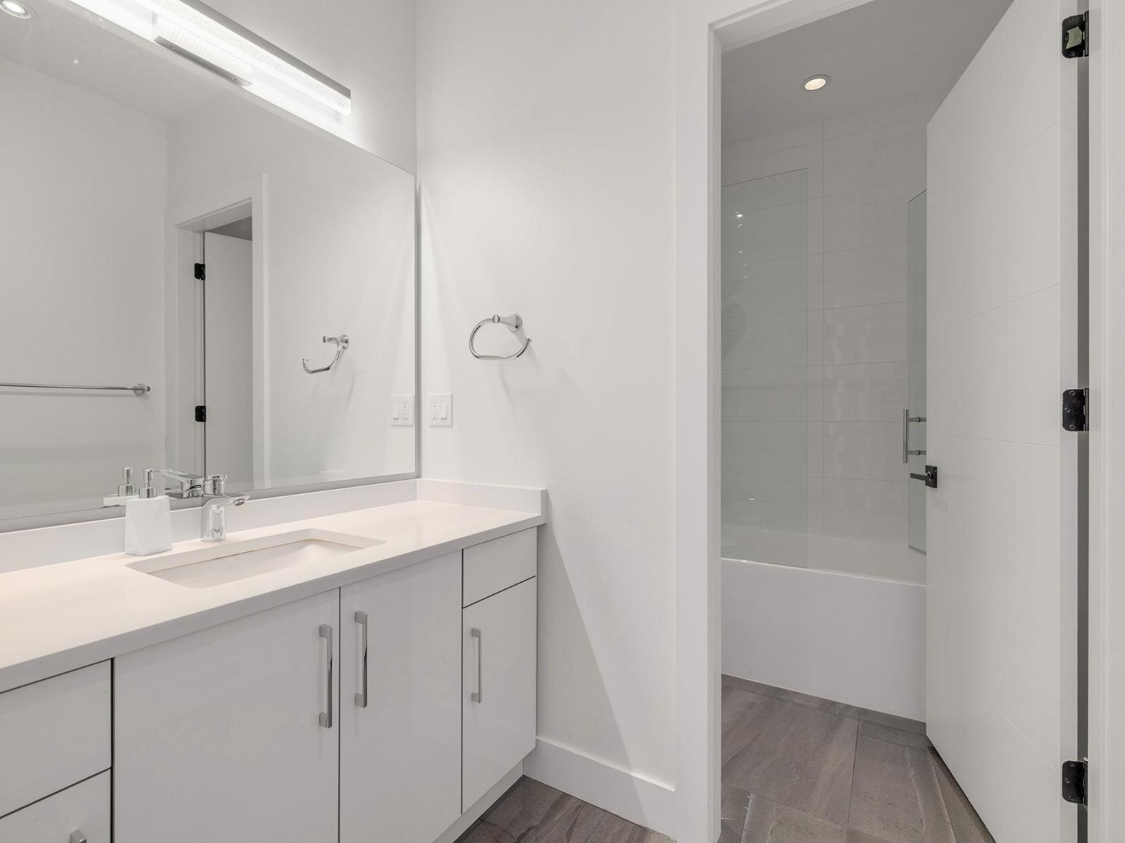 2875 164a Street, Surrey, British Columbia V3Z 0X9 - Photo 28 - R3098887