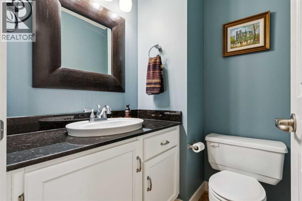 319 Diamond Court Se, Calgary, Alberta  T2J 7C7 - Photo 14 - A2293429