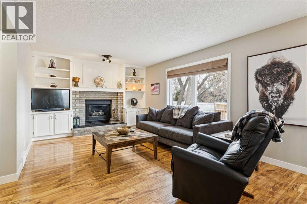 319 Diamond Court Se, Calgary, Alberta  T2J 7C7 - Photo 10 - A2293429