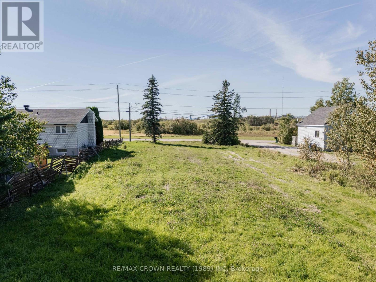 52 Brunelle Road S, Kapuskasing, Ontario  P5N 2T4 - Photo 4 - T12892344