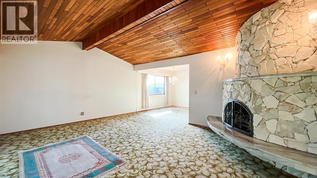 550 E 55th Avenue, Vancouver, British Columbia  V5X 1N5 - Photo 2 - R3100385