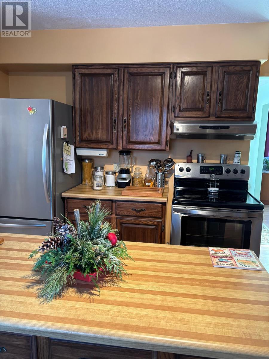 26 Southridge Cres, Terrace Bay, Ontario  P0T 2W0 - Photo 5 - TB2600123