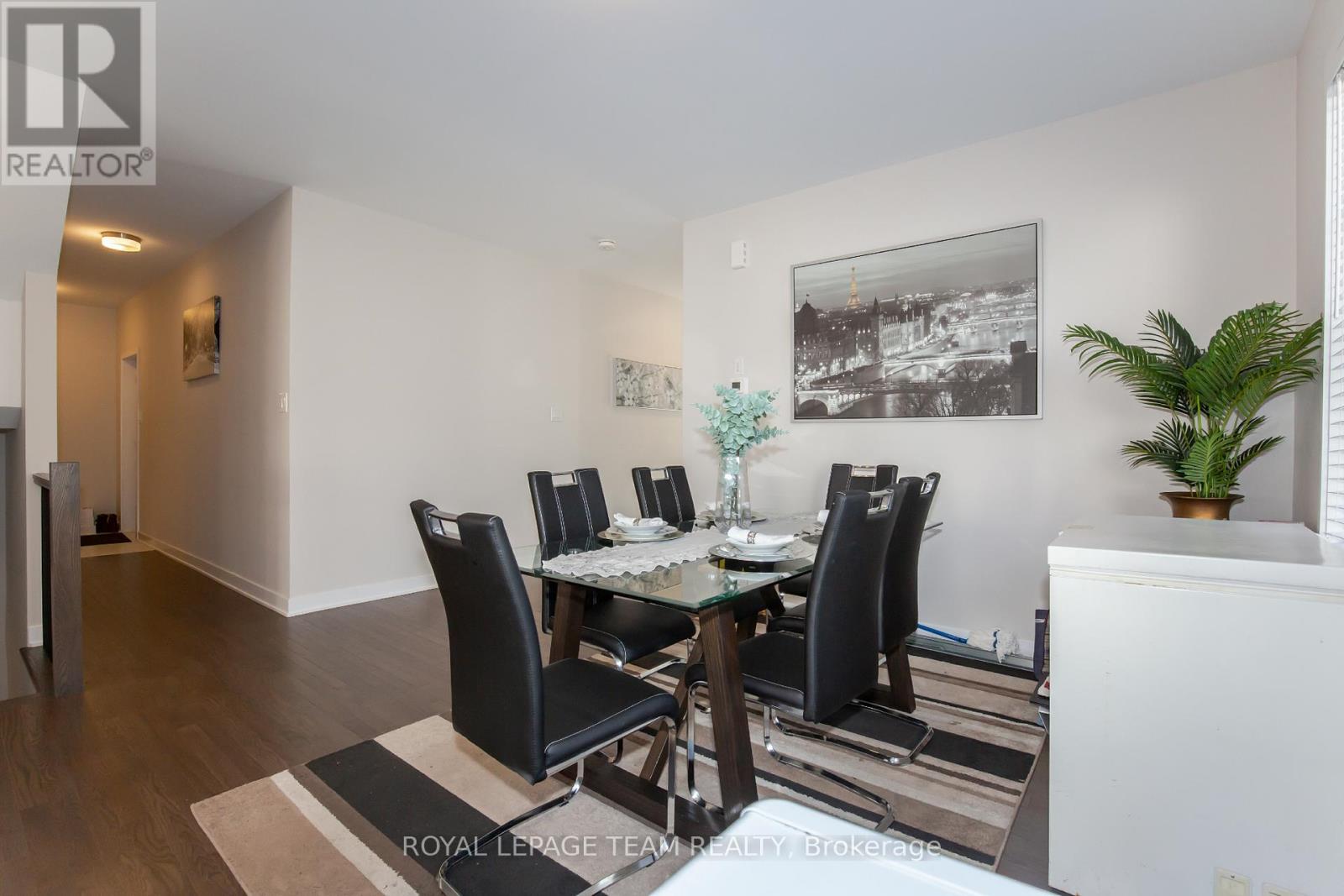 1021 Cottontail Walk, Ottawa, Ontario  K4A 5H7 - Photo 7 - X12892358