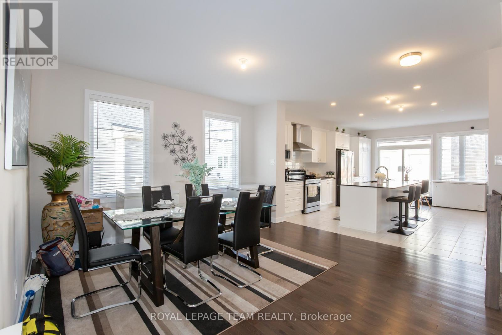 1021 Cottontail Walk, Ottawa, Ontario  K4A 5H7 - Photo 8 - X12892358