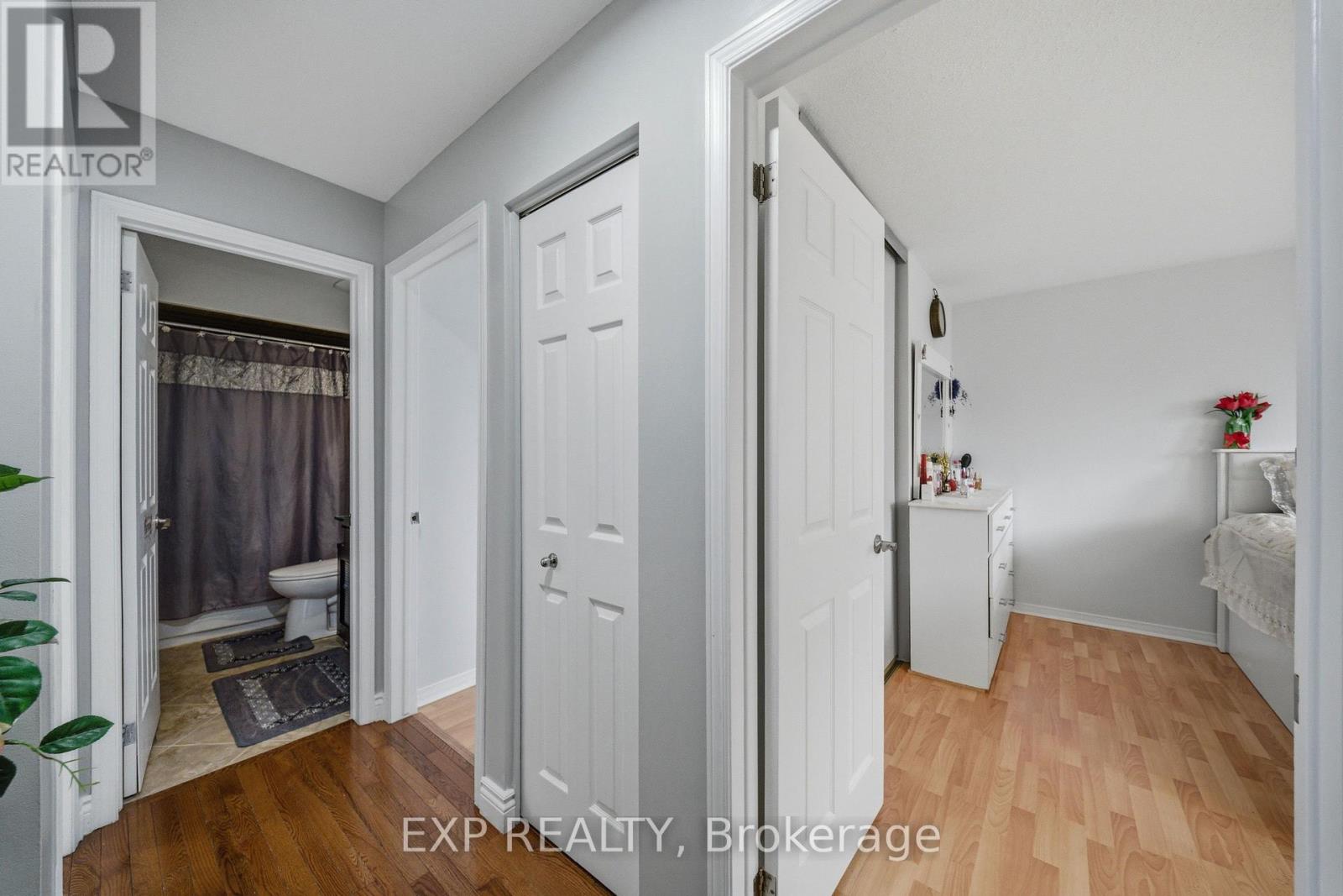 180 Equestrian Drive, Ottawa, Ontario  K2M 2B9 - Photo 23 - X12892410