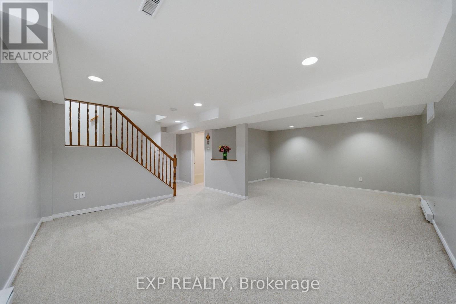 180 Equestrian Drive, Ottawa, Ontario  K2M 2B9 - Photo 27 - X12892410