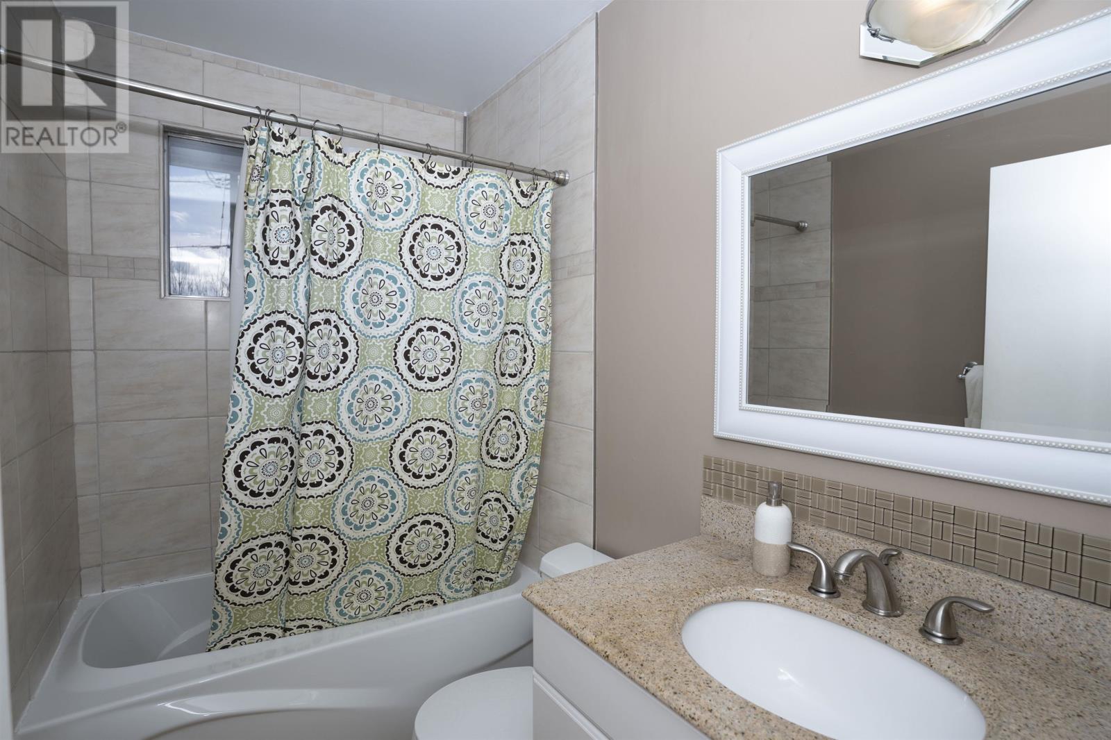 528 Riverview Dr, Thunder Bay, Ontario  P7C 1R7 - Photo 23 - TB2600412