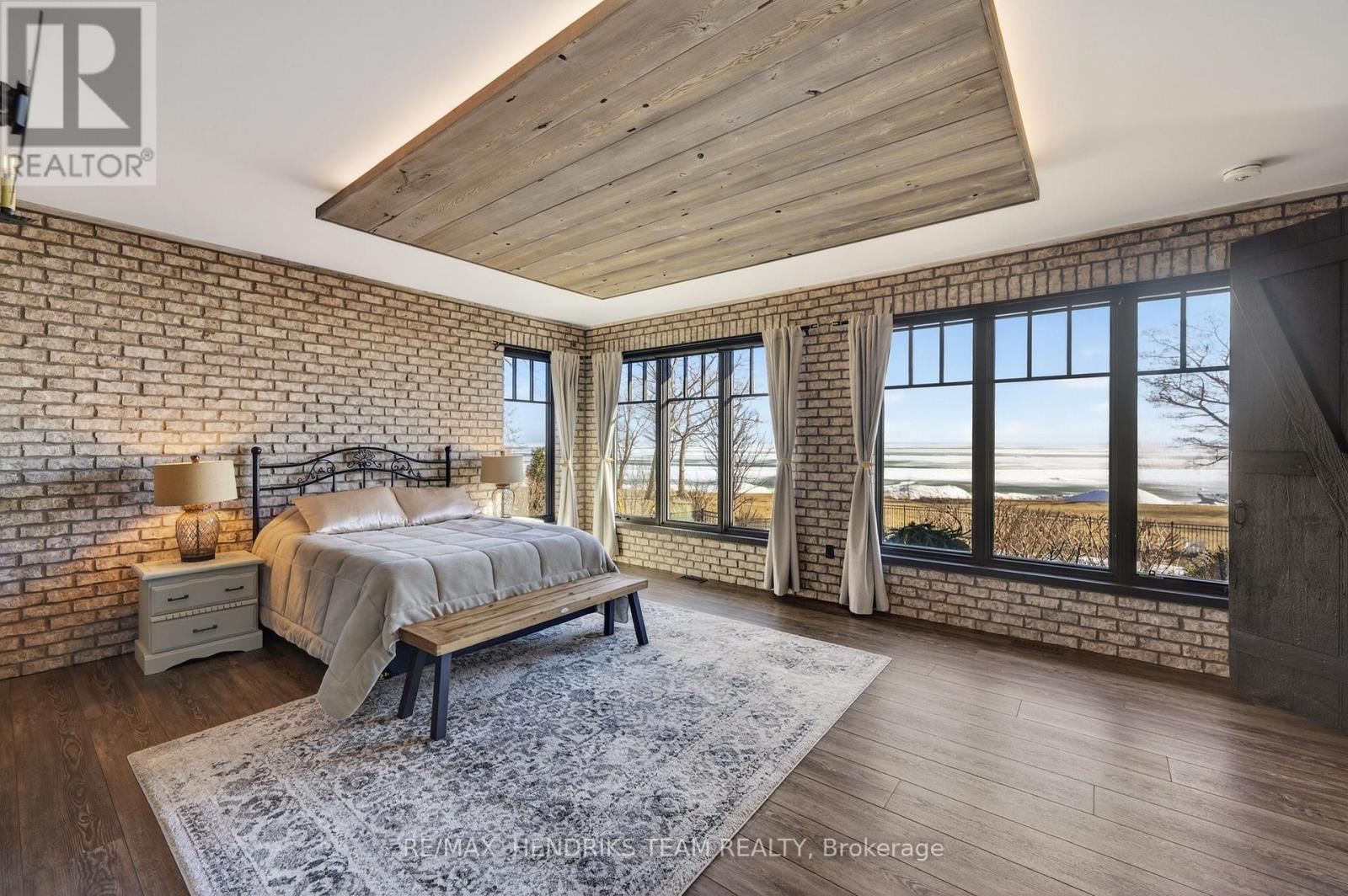 515 Sandy Bay Road, Haldimand (Dunnville), Ontario  N1A 2W6 - Photo 21 - X12892356