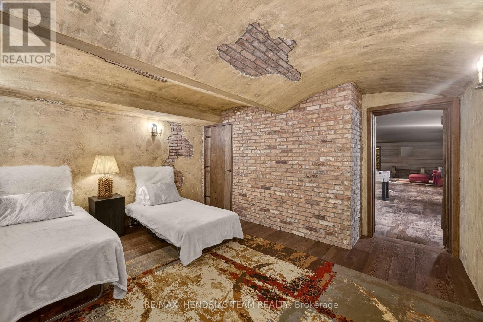 515 Sandy Bay Road, Haldimand (Dunnville), Ontario  N1A 2W6 - Photo 31 - X12892356