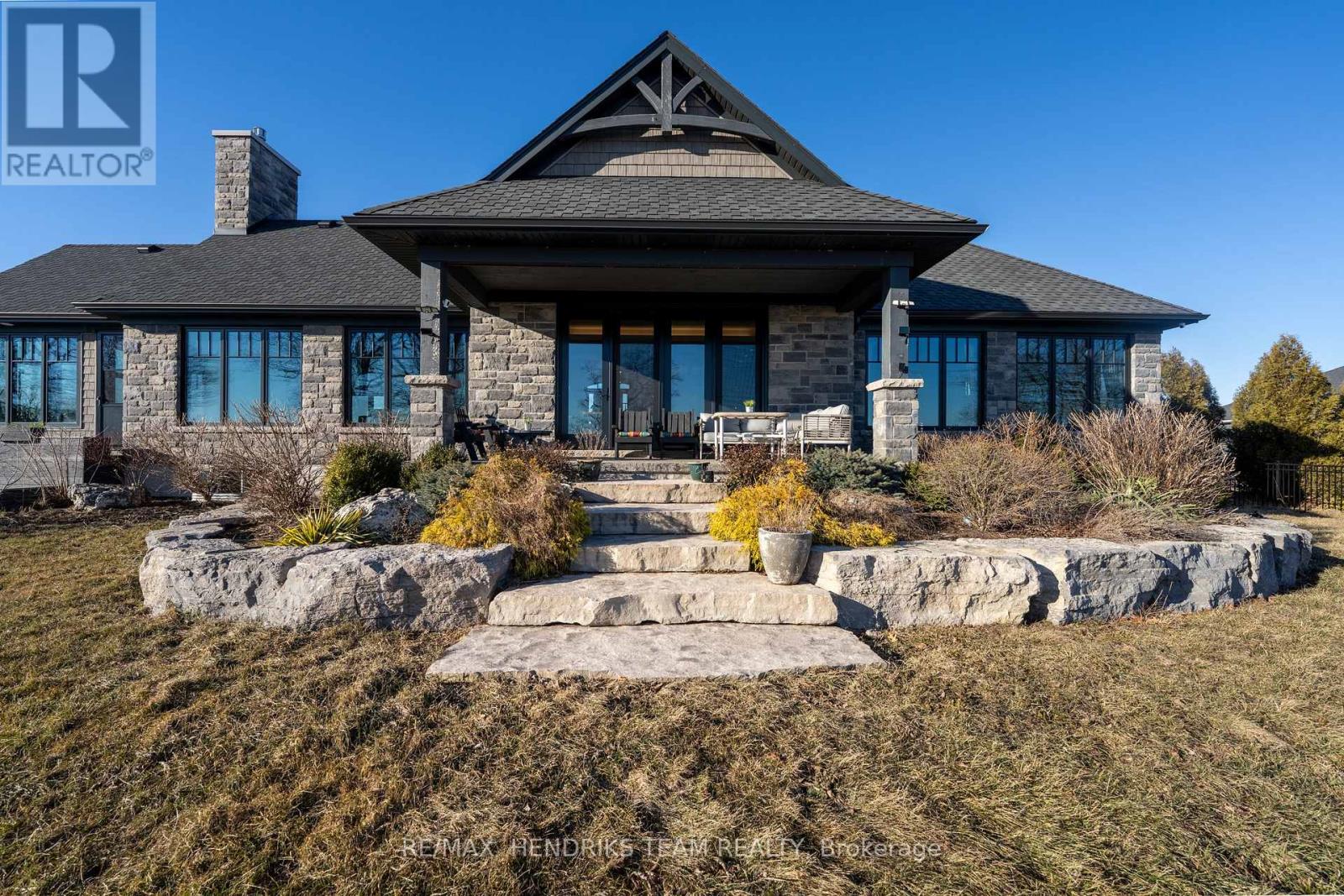 515 Sandy Bay Road, Haldimand (Dunnville), Ontario  N1A 2W6 - Photo 34 - X12892356