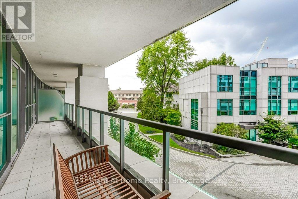 201 - 11 Bronte Road, Oakville (Br Bronte), Ontario  L6L 0E1 - Photo 16 - W12892340