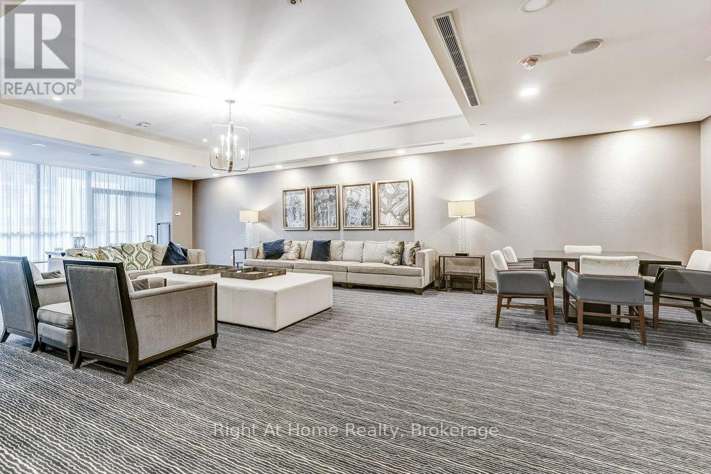 201 - 11 Bronte Road, Oakville (Br Bronte), Ontario  L6L 0E1 - Photo 21 - W12892340