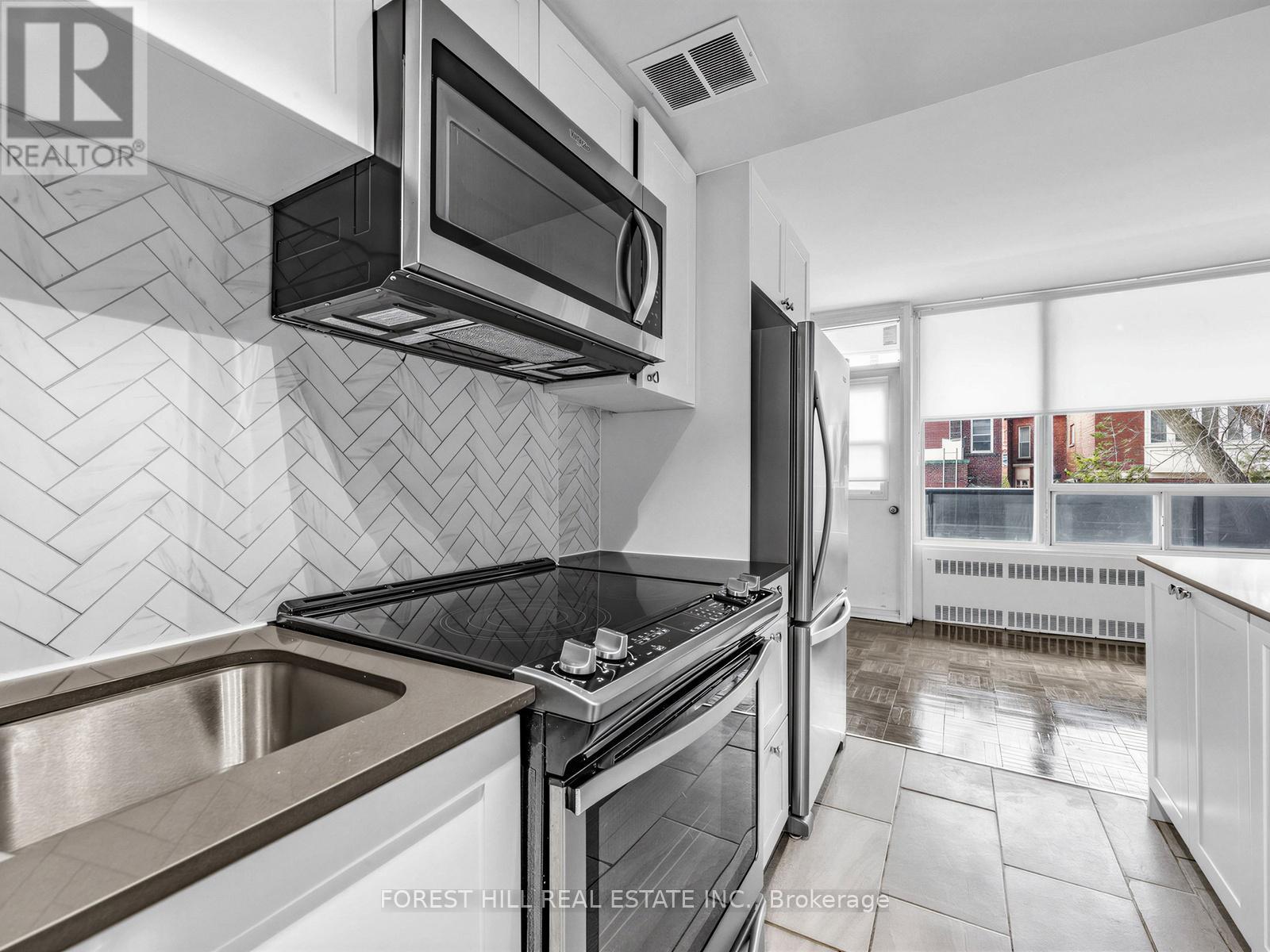 102 - 70 Spadina Road, Toronto, Ontario  M5R 2T6 - Photo 17 - C12891862