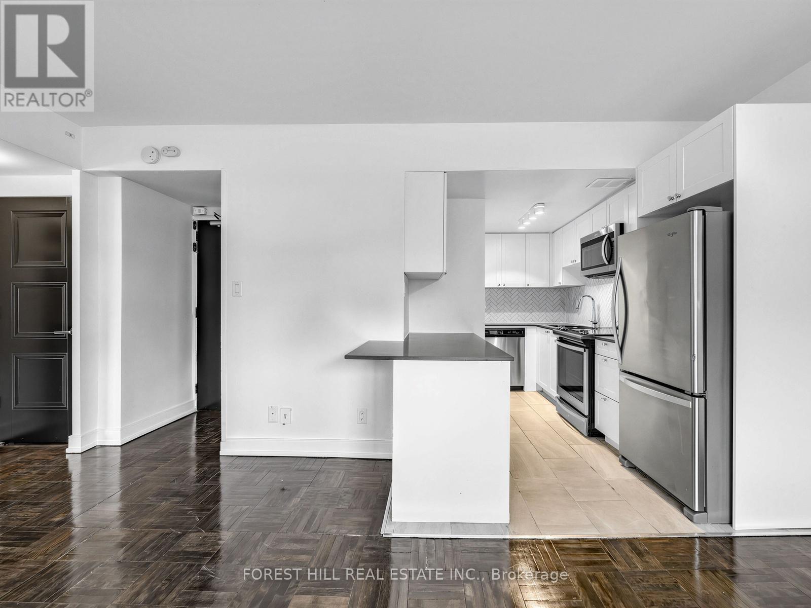 102 - 70 Spadina Road, Toronto, Ontario  M5R 2T6 - Photo 5 - C12891862