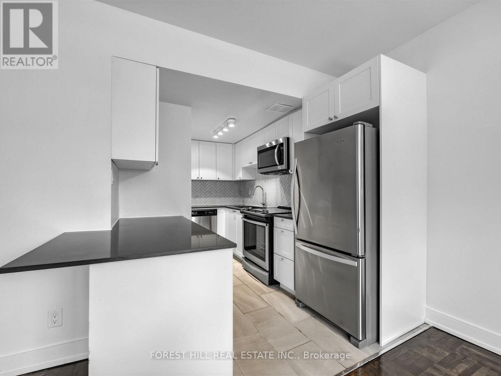 102 - 70 Spadina Road, Toronto, Ontario  M5R 2T6 - Photo 14 - C12891862