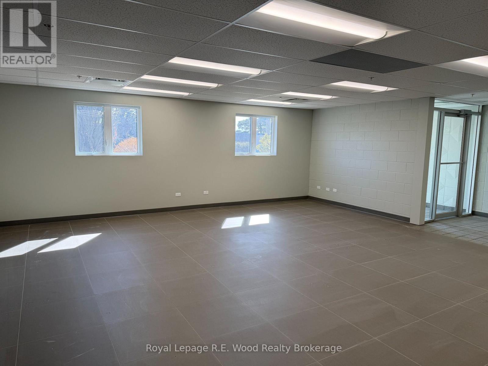 9 - 100 Townline Road, Tillsonburg, Ontario  N4G 2P9 - Photo 6 - X12892414