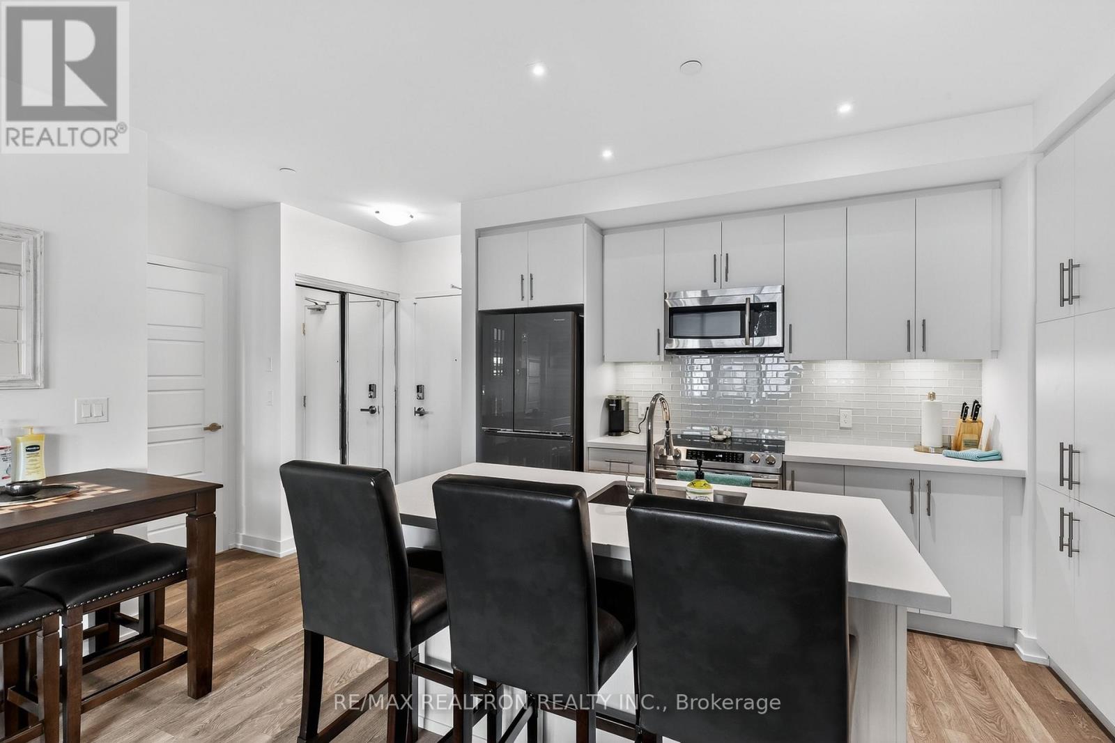 127 - 375 Sea Ray Avenue, Innisfil, Ontario  L9S 2P7 - Photo 10 - N12886186