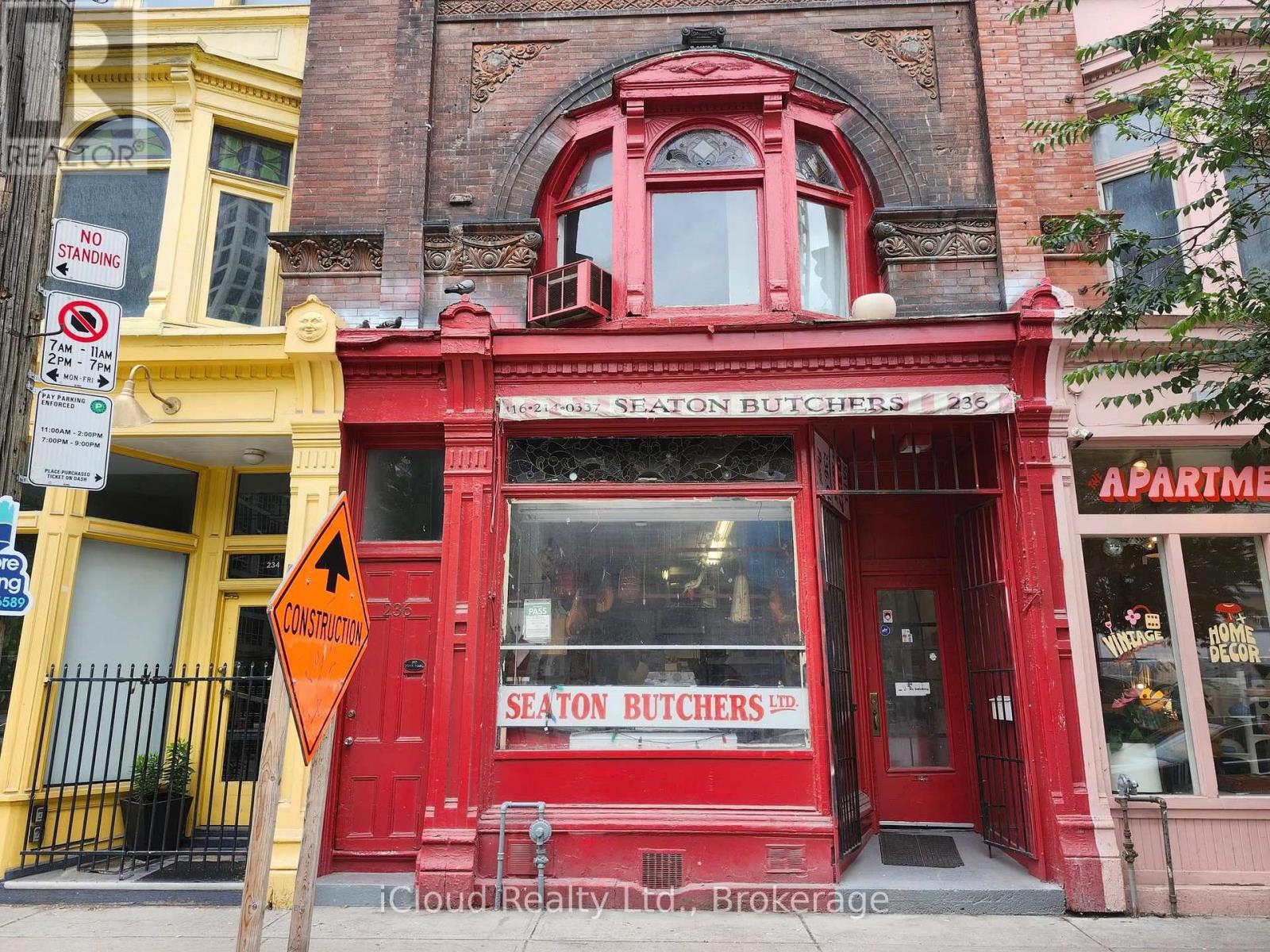 236 QUEEN STREET E, Toronto, Ontario