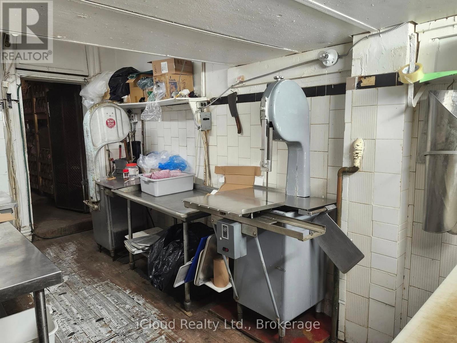 236 Queen Street E, Toronto (Moss Park), Ontario  M5A 1S3 - Photo 8 - C12280912