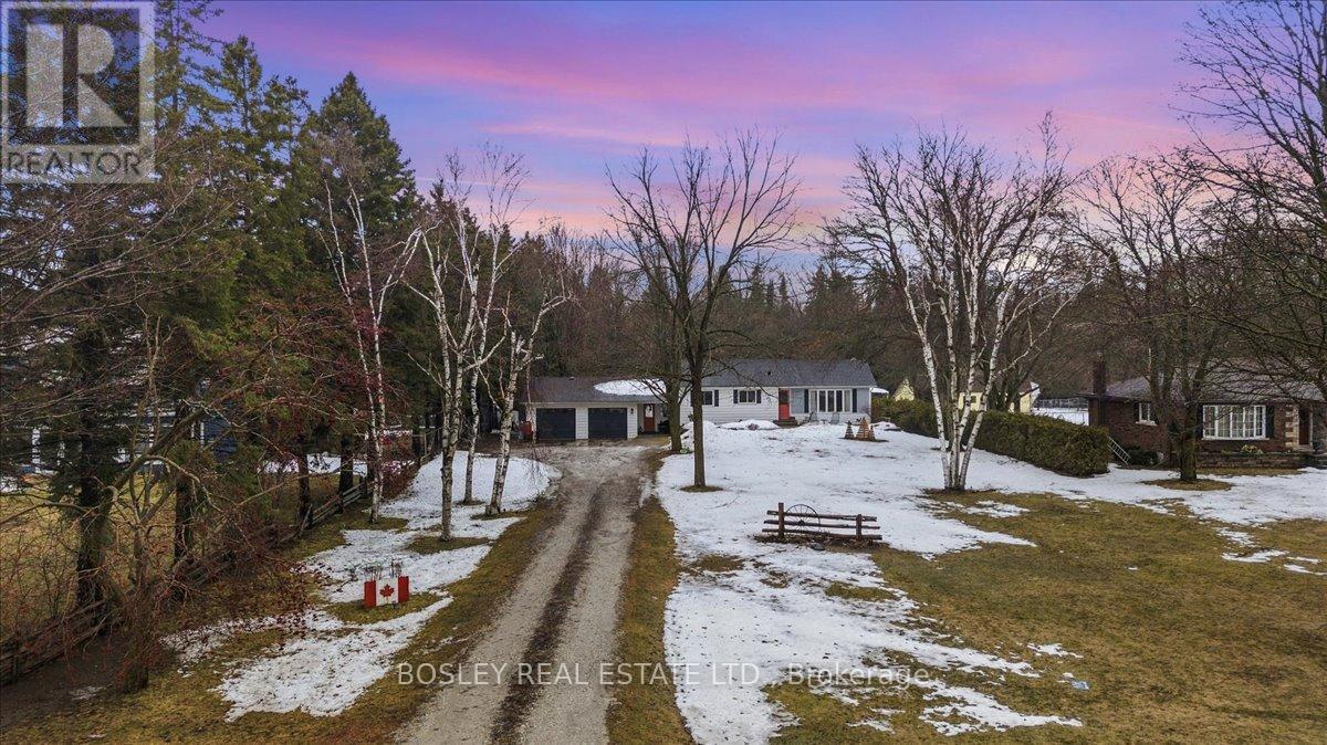 9376 Wellington Rd 124 Road, Erin, Ontario  N0B 1T0 - Photo 3 - X12888280