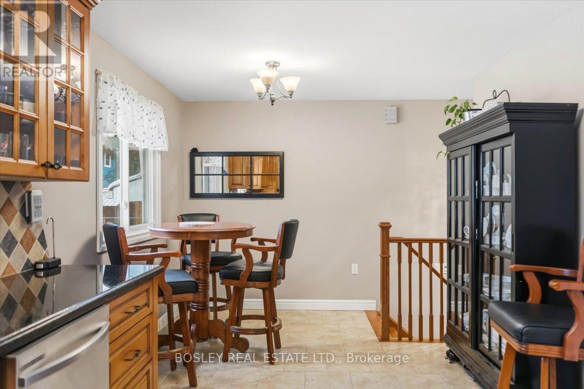 9376 Wellington Rd 124 Road, Erin, Ontario  N0B 1T0 - Photo 9 - X12888280