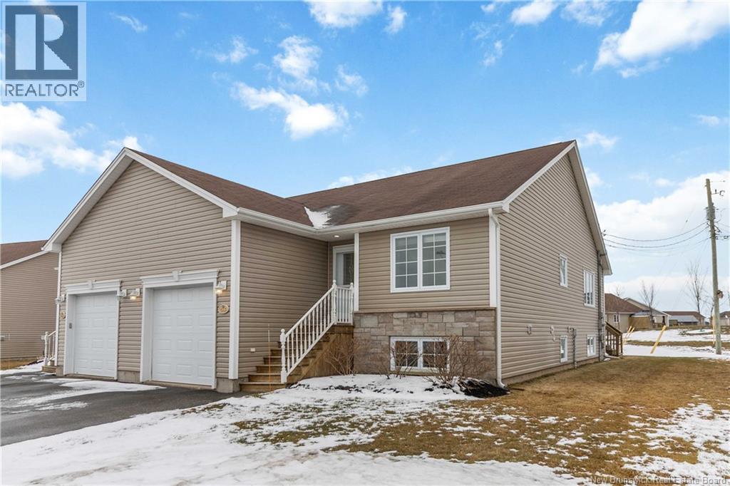 36 Hillsdale, Riverview