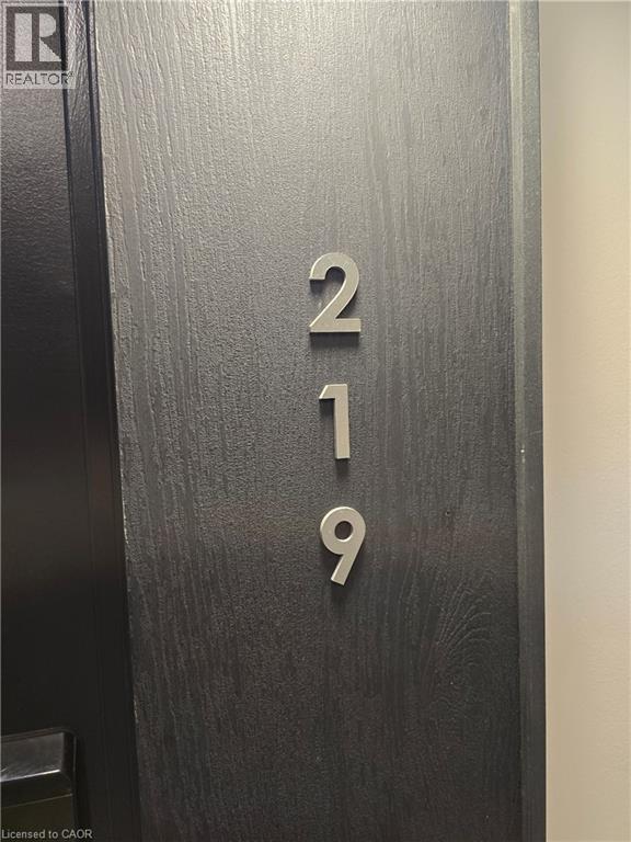 461 Green Road Unit# 219, Stoney Creek, Ontario  L8E 5B4 - Photo 2 - 40812939