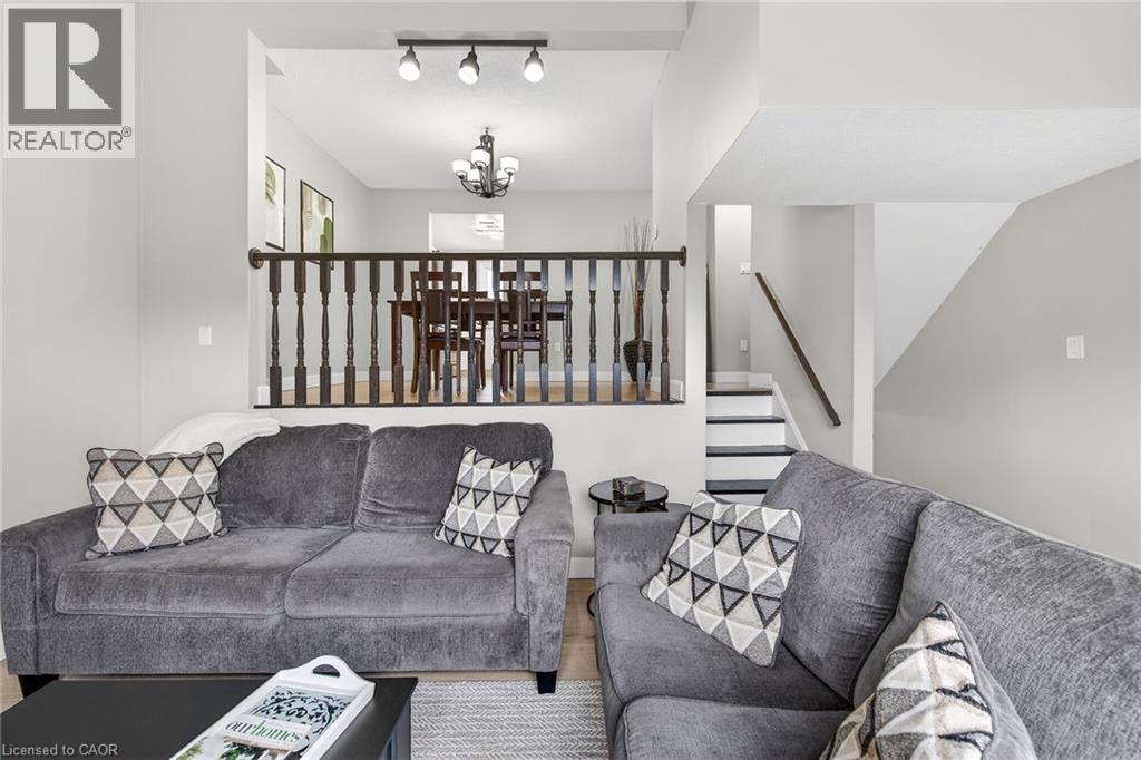 23 Rosedale Court, Hamilton, Ontario  L8B 4G1 - Photo 6 - 40812938