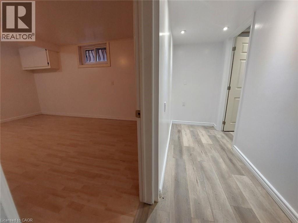 610 Stone Church Road W, Hamilton, Ontario  L8B 1A7 - Photo 13 - 40812708