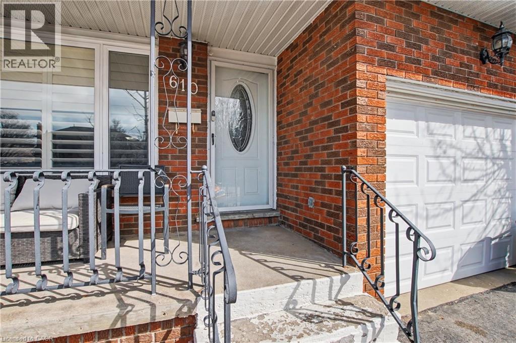 610 Stone Church Road W, Hamilton, Ontario  L8B 1A7 - Photo 4 - 40812708