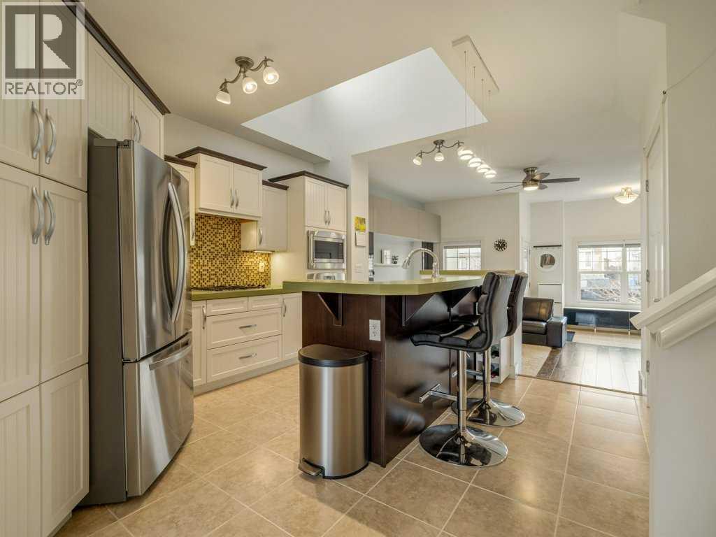 406 Twinriver Road W, Lethbridge, Alberta  T1J 4C8 - Photo 12 - A2290987