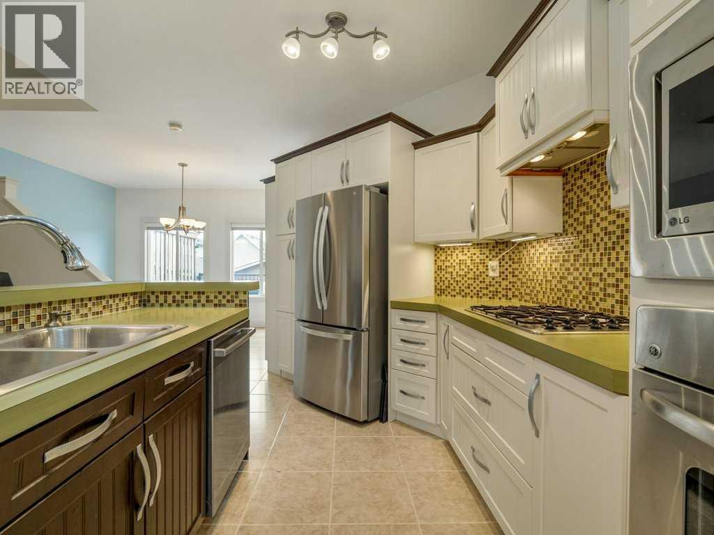 406 Twinriver Road W, Lethbridge, Alberta  T1J 4C8 - Photo 11 - A2290987