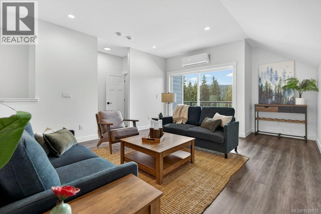 B 1328 Nordic Dr, Courtenay, British Columbia  V9J 1L0 - Photo 44 - 1029075