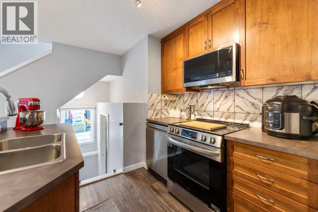 243 New Brighton Landing Se, Calgary, Alberta  T2Z 0S6 - Photo 14 - A2292087