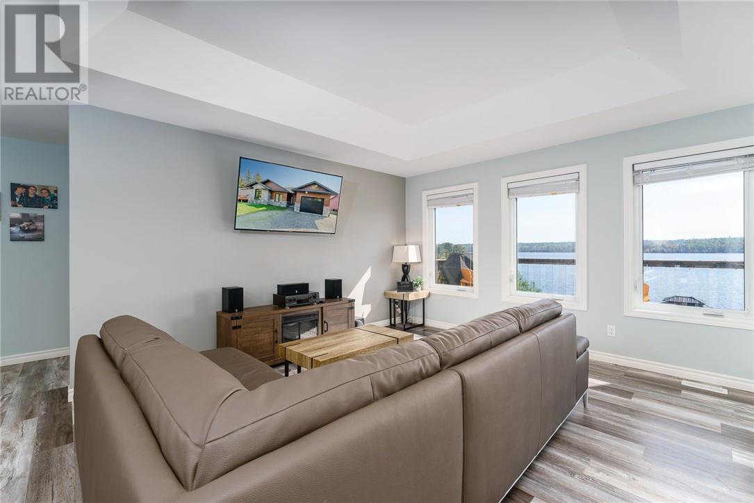 2363 Vermillion Lake Road, Chelmsford, Ontario    - Photo 10 - 2126696