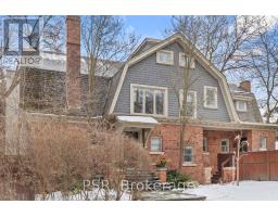 31 CLARENDON AVENUE, Toronto, Ontario