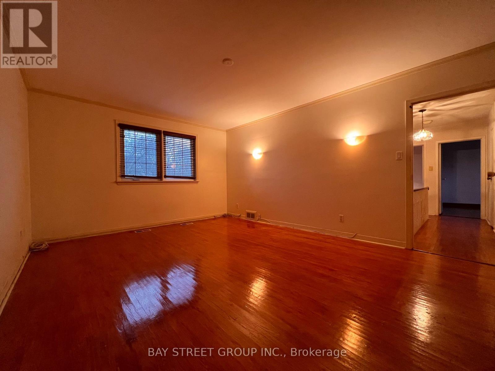 93 Lord Seaton Road, Toronto (St. Andrew-Windfields), Ontario  M2P 1K7 - Photo 19 - C12892442